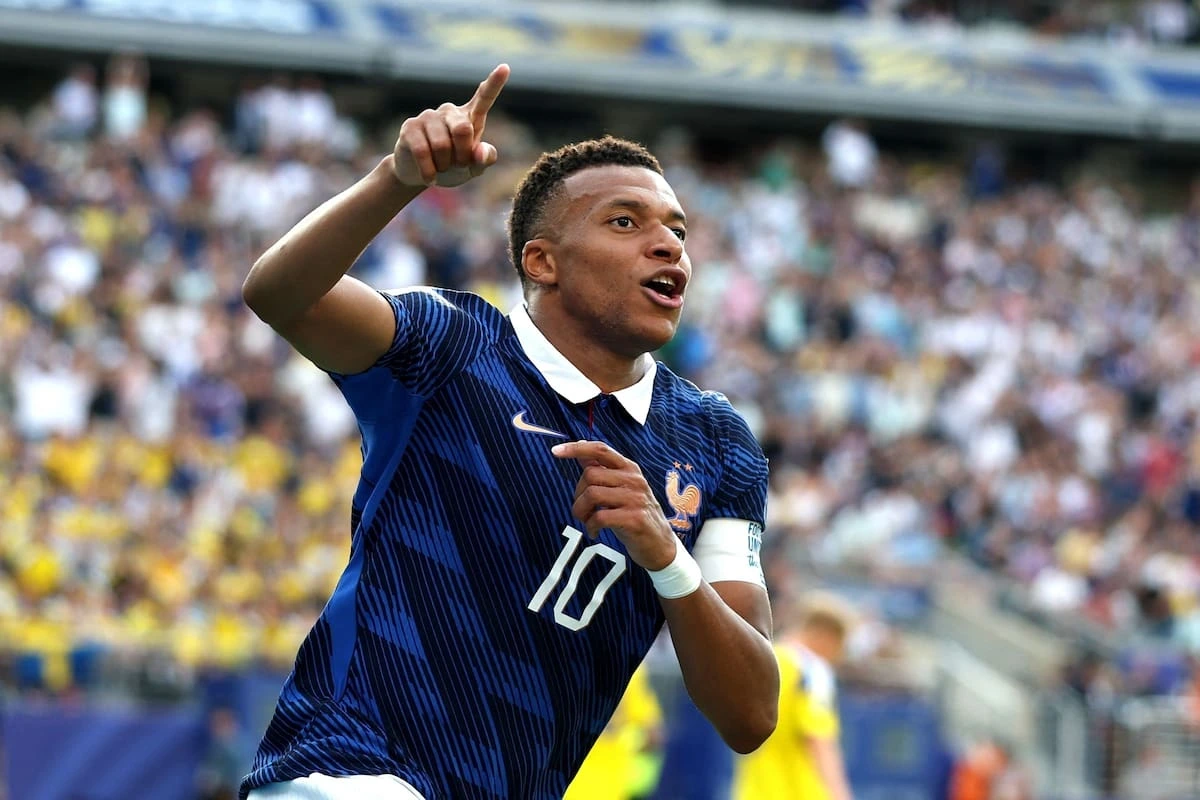 Kylian Mbappé termina la temporada sin títulos a pesar de ser goleador