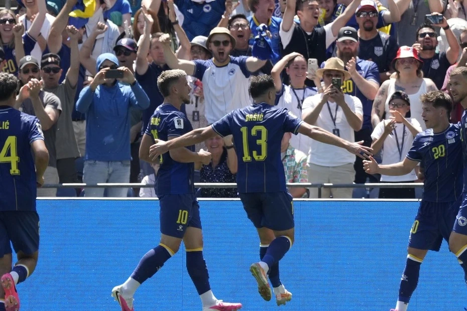 Bosnia y Herzegovina se clasifica a los dieciseisavos del Mundial 2026