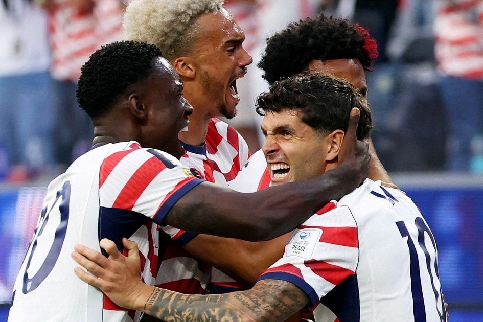 Estados Unidos goleó a Paraguay y se posiciona como candidato